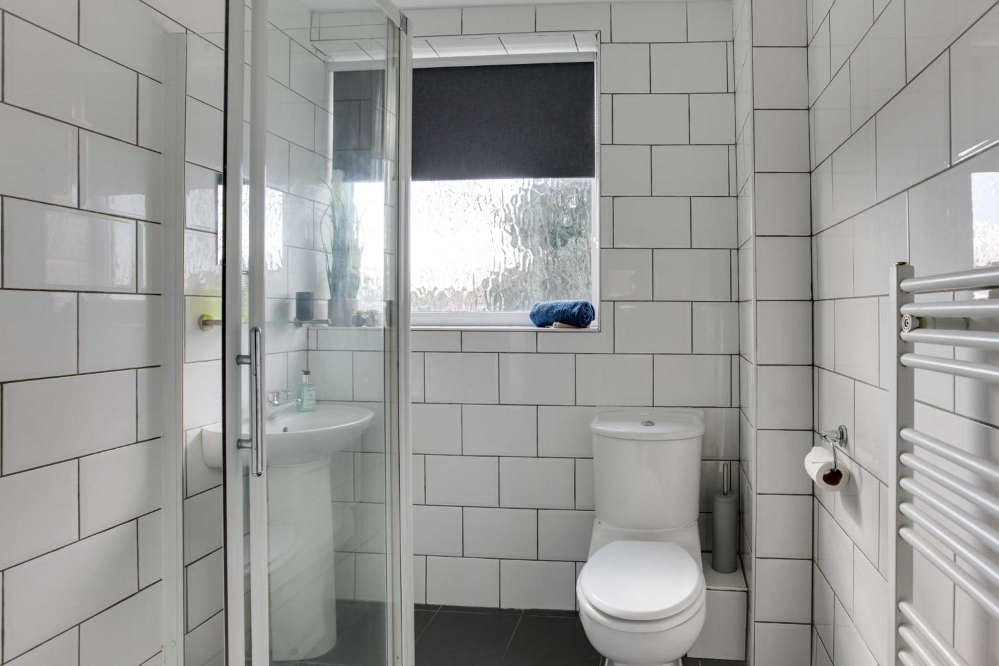 Niche Sunrise Townhouse Villa Челмсфорд Екстериор снимка